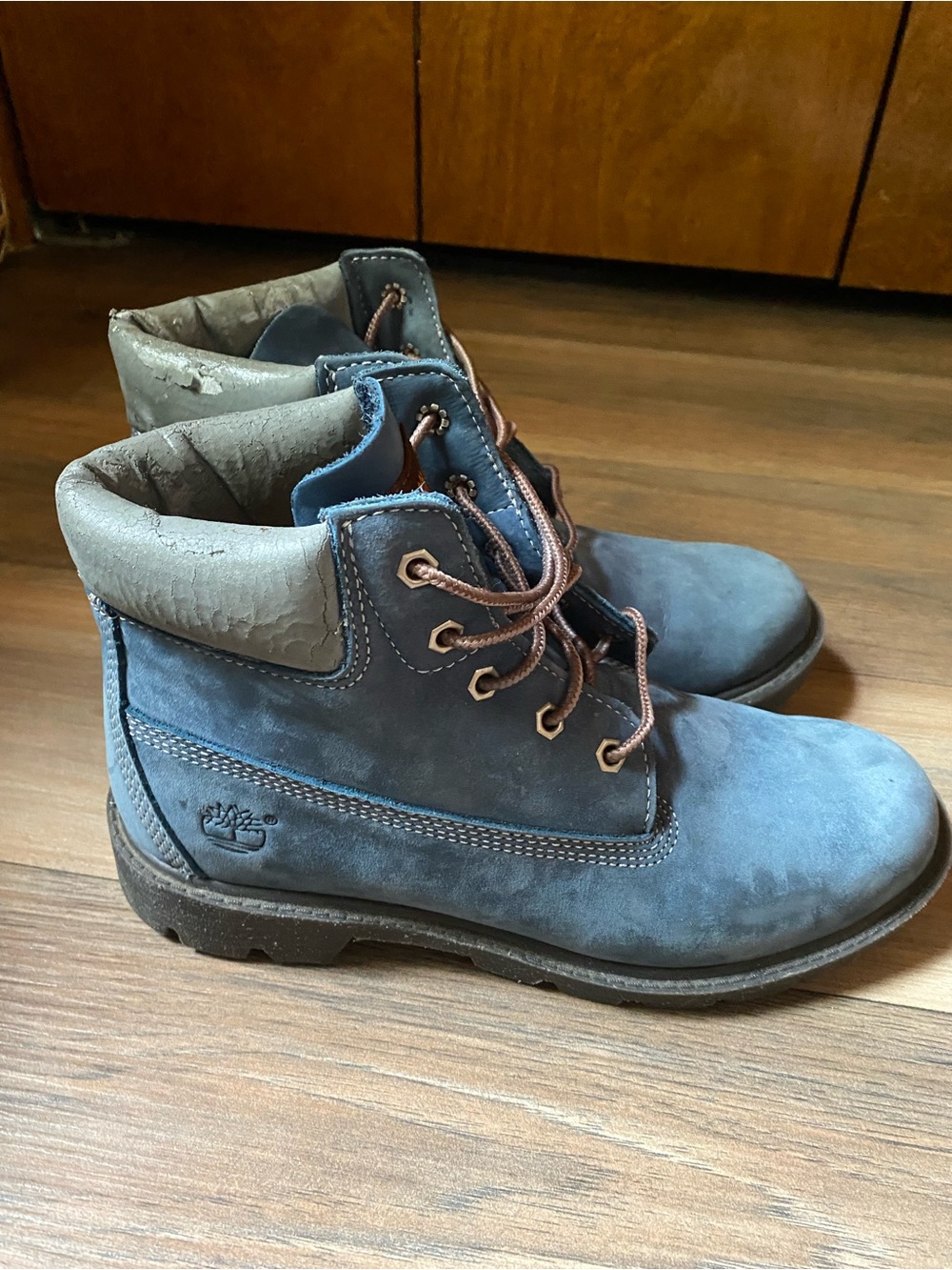 Timberlands*flawed - Picture 2 of 16